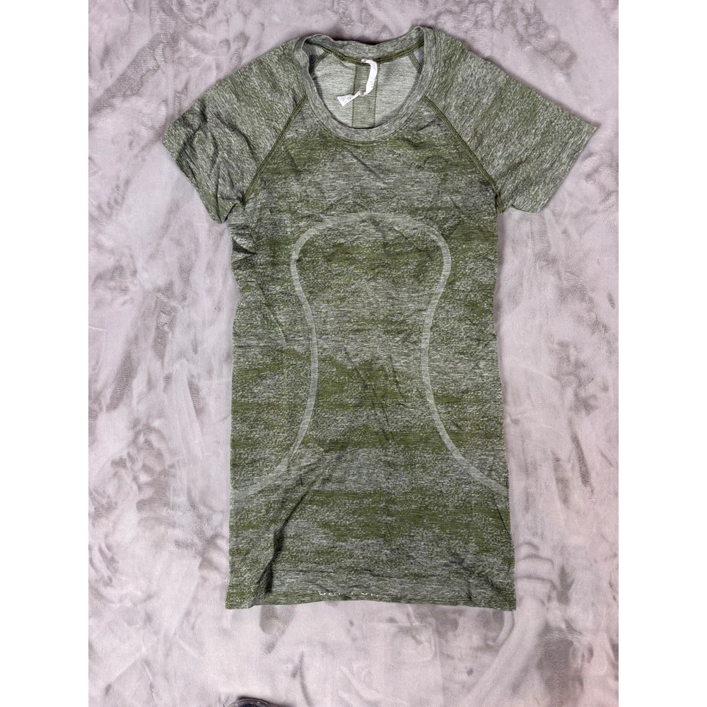 Lululemon Swiftly Tech Short Sleeve Crew Green Space Dye Heathered Size 4
